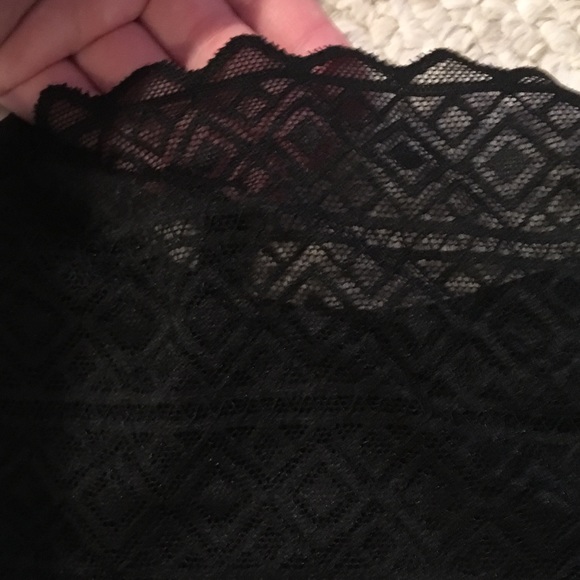 Girls Black Lace Bra - Picture 3 of 5